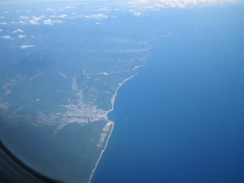 29 Черноморское побережье с высоты самолетного полета (Архипо-Осиповка).JPG