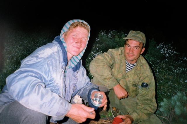 30 - Грозный 2001 - Вторая ночевка, у озера Лопастное.jpg