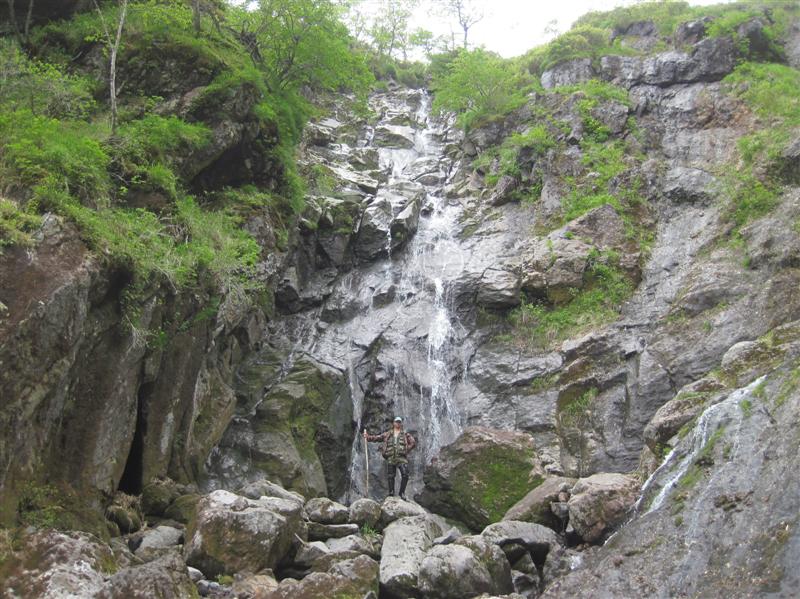 53 Водопад 40 м на ручье Кислом.JPG